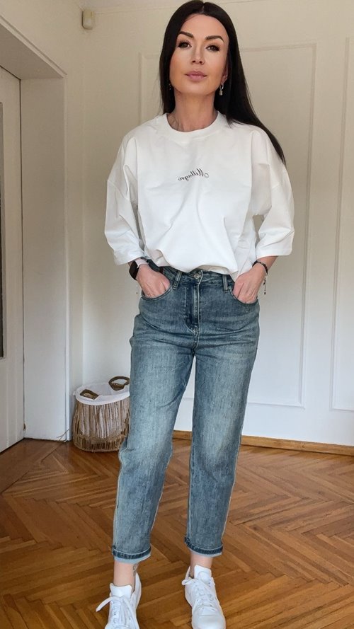 Jeansy mom fit Lovelle logowane czerwień