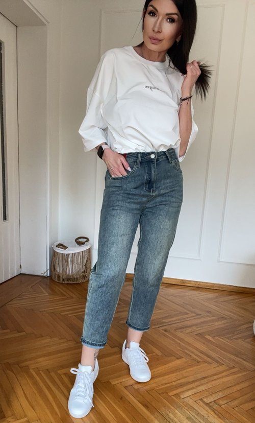 Jeansy mom fit Lovelle logowane czerwień