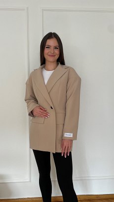 Długa marynarka taliowana Botega beżowa